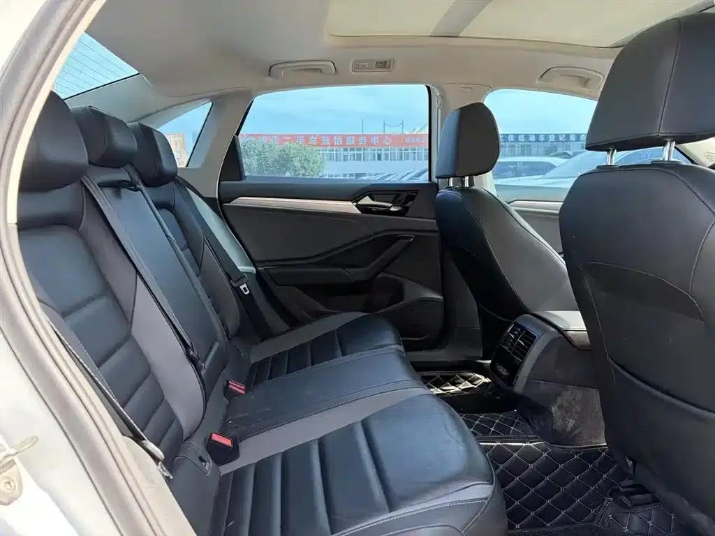 2022 Volkswagen Sagitar 280TSI DSG Flying Edition — миниатюра 14