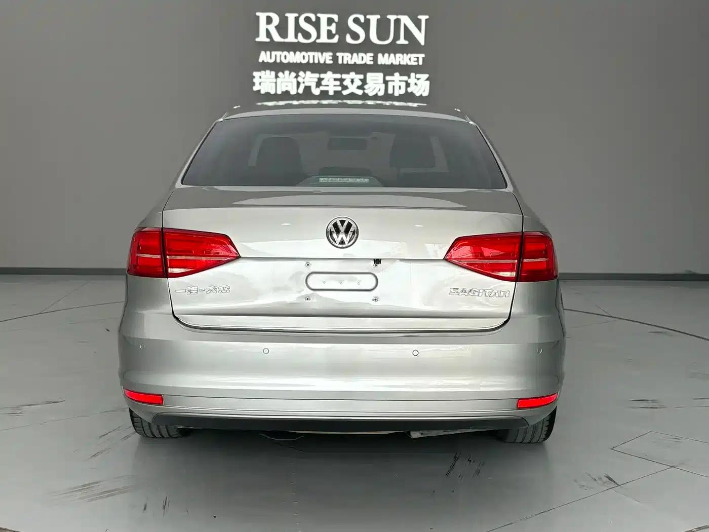 2015 Volkswagen Sagitar 1.6L Automatic Fashion Edition — миниатюра 9