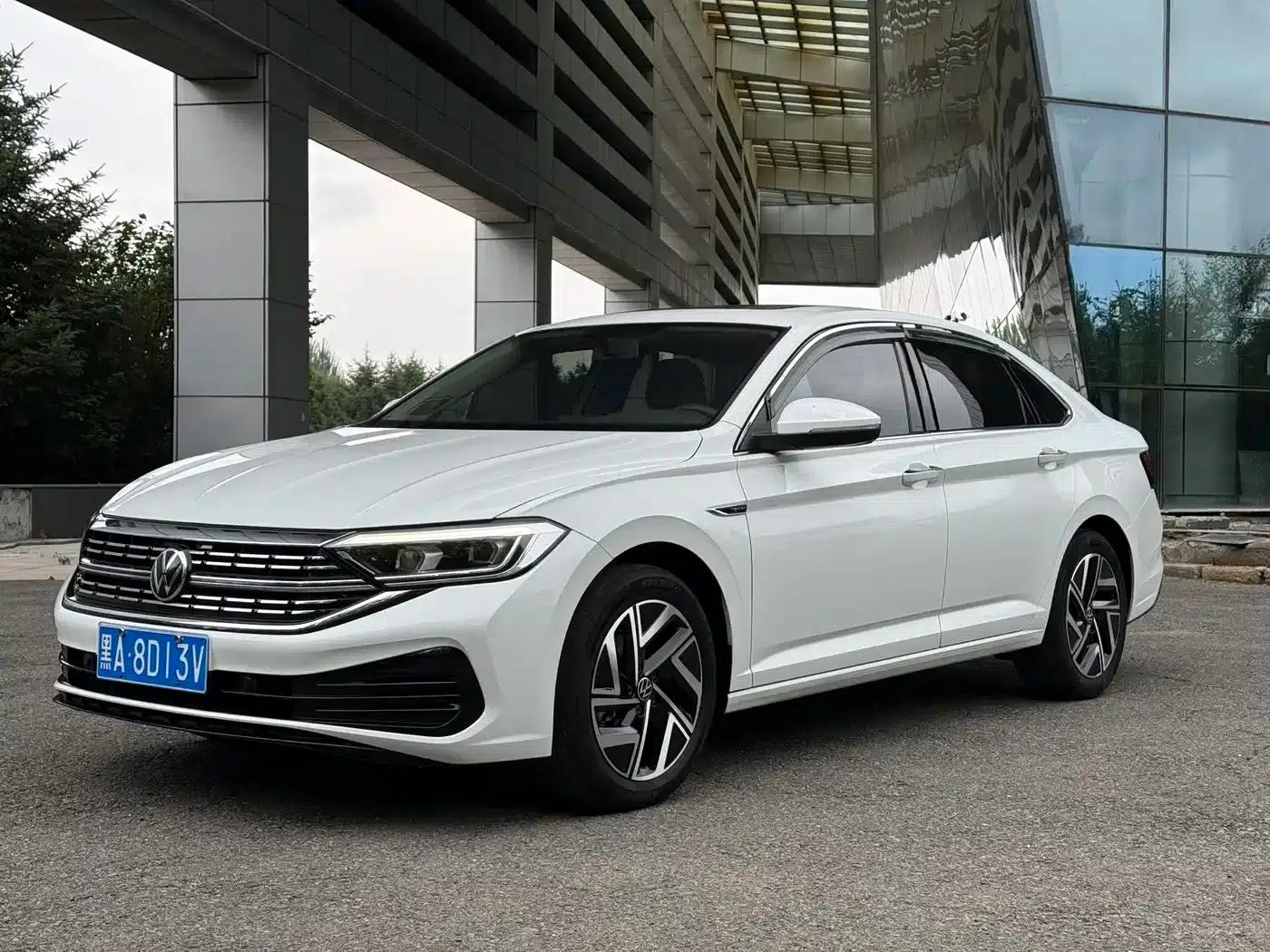 2023 Volkswagen Sagitar 280TSI DSG Super Edition — миниатюра 1