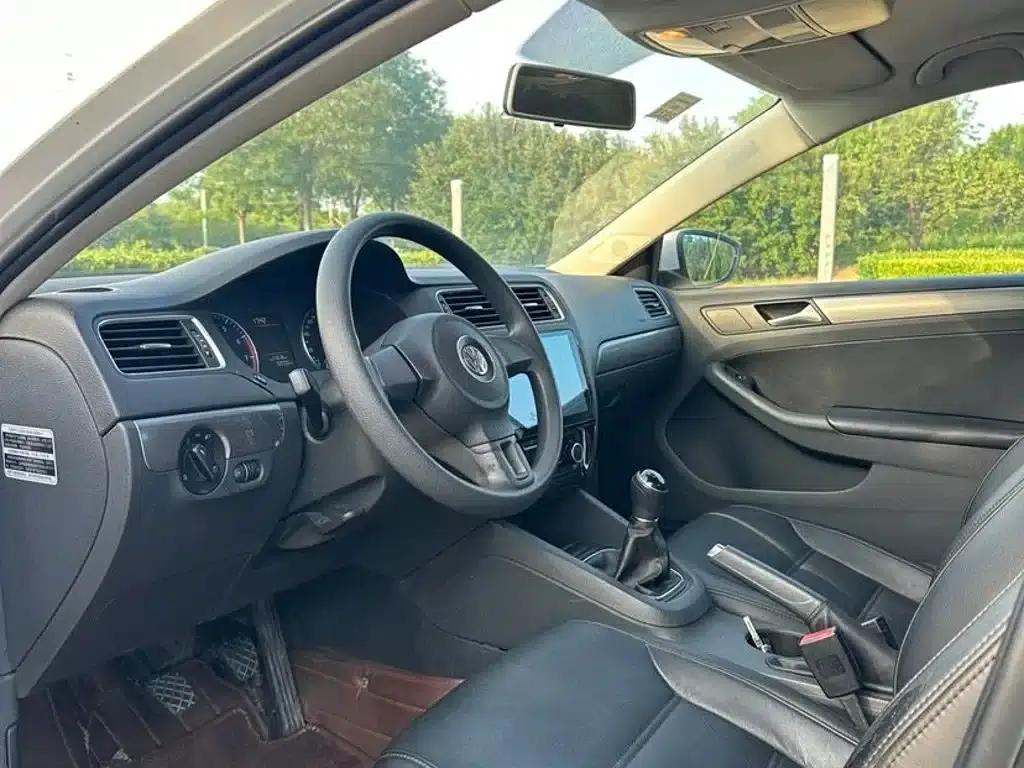 2014 Volkswagen Sagitar 1.4TSI Manual Fashion Edition — миниатюра 8