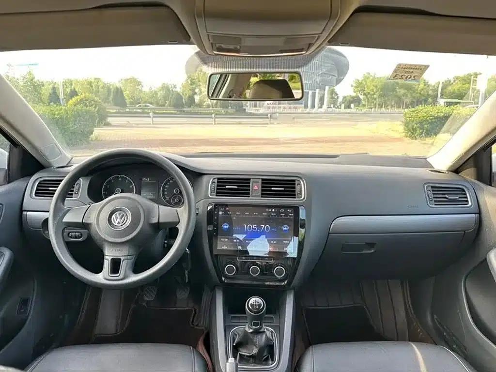 2014 Volkswagen Sagitar 1.4TSI Manual Fashion Edition — миниатюра 9