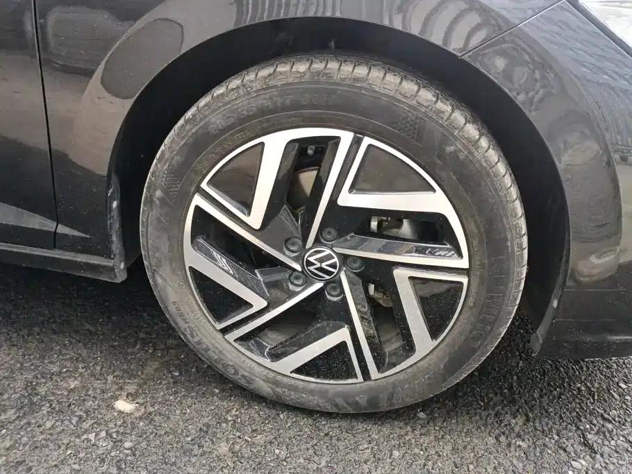 2024 Volkswagen Sagitar 300TSI DSG Super Edition — миниатюра 6