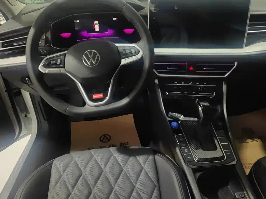 2023 Volkswagen Sagitar 280TSI DSG Super Edition — миниатюра 13