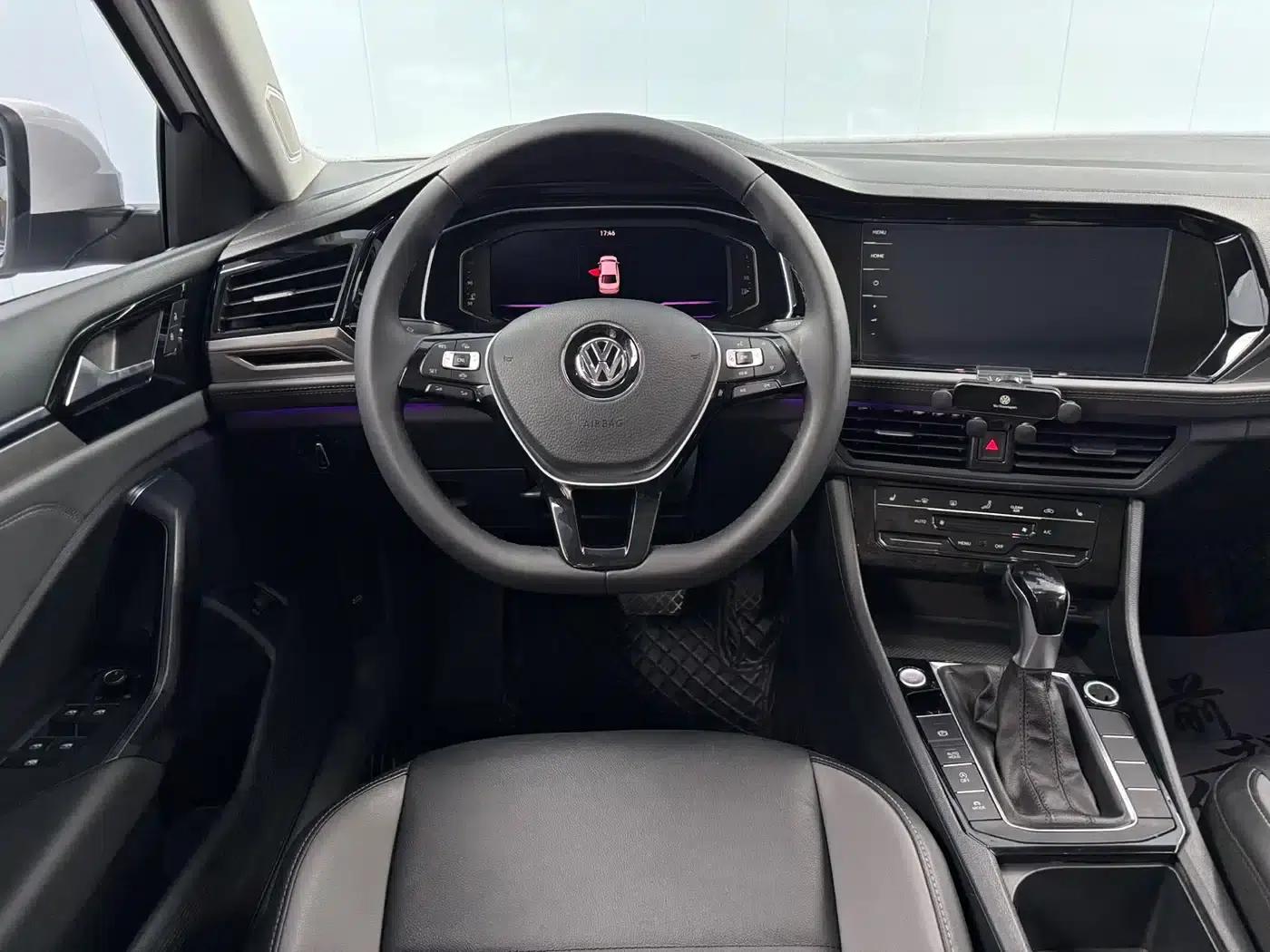 2022 Volkswagen Sagitar 280TSI DSG Excellence Edition — миниатюра 6