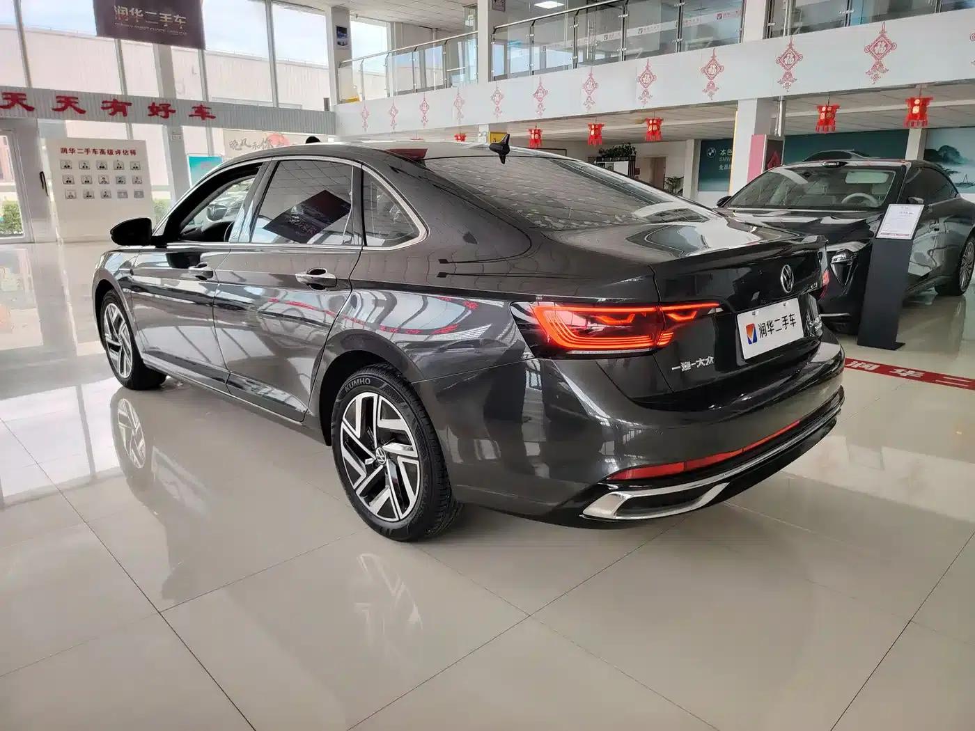 2023 Volkswagen Sagitar 300TSI DSG Super Edition — миниатюра 13