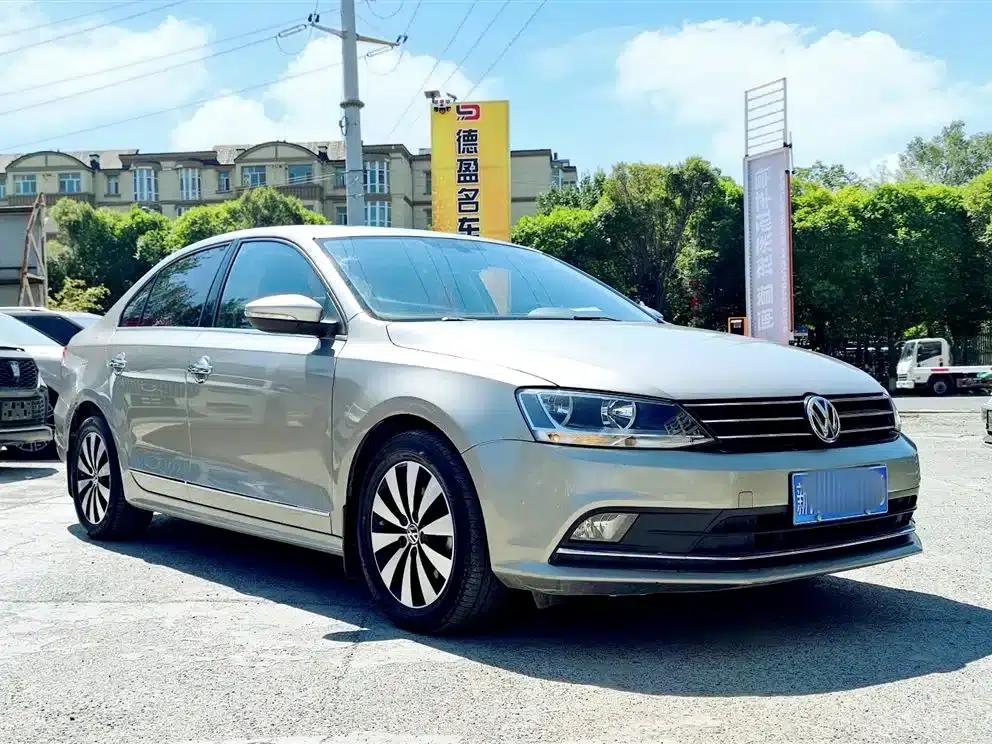 2017 Volkswagen Sagitar 1.6L Automatic Comfort Edition — миниатюра 3
