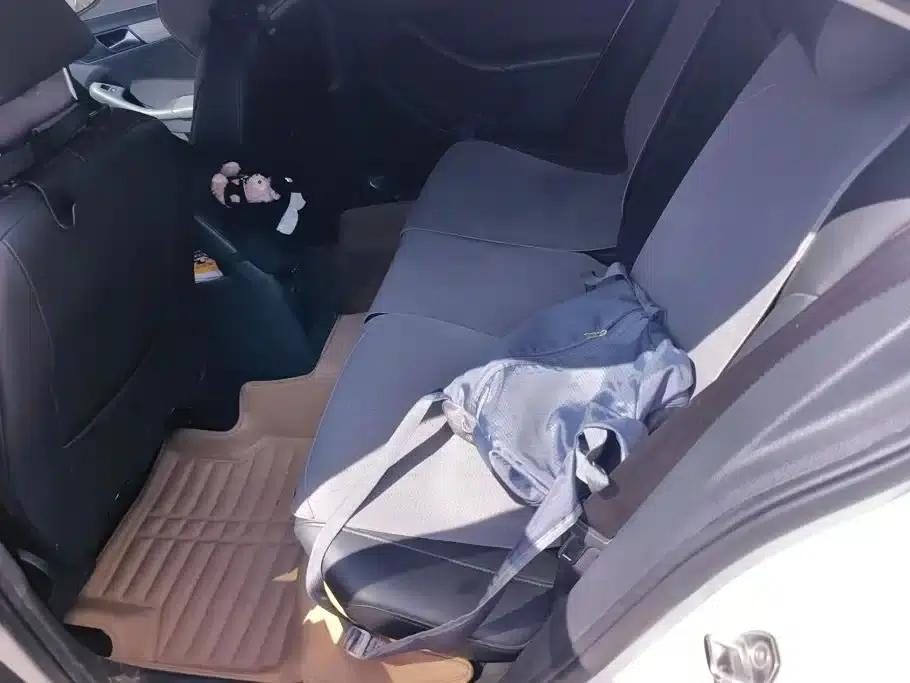2014 Volkswagen Sagitar Facelift 1.4TSI Automatic Luxury — миниатюра 11