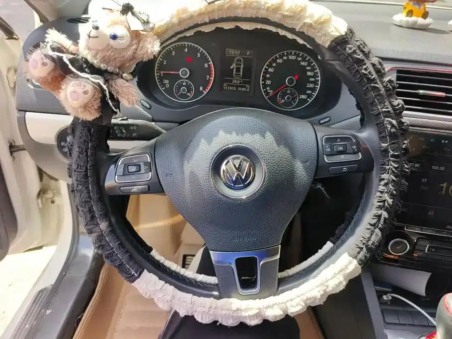 2014 Volkswagen Sagitar Facelift 1.4TSI Automatic Luxury — миниатюра 15