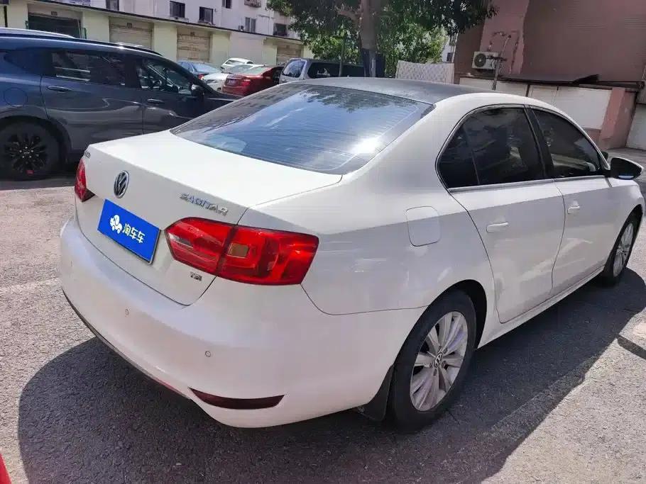 2014 Volkswagen Sagitar Facelift 1.4TSI Automatic Luxury — миниатюра 3