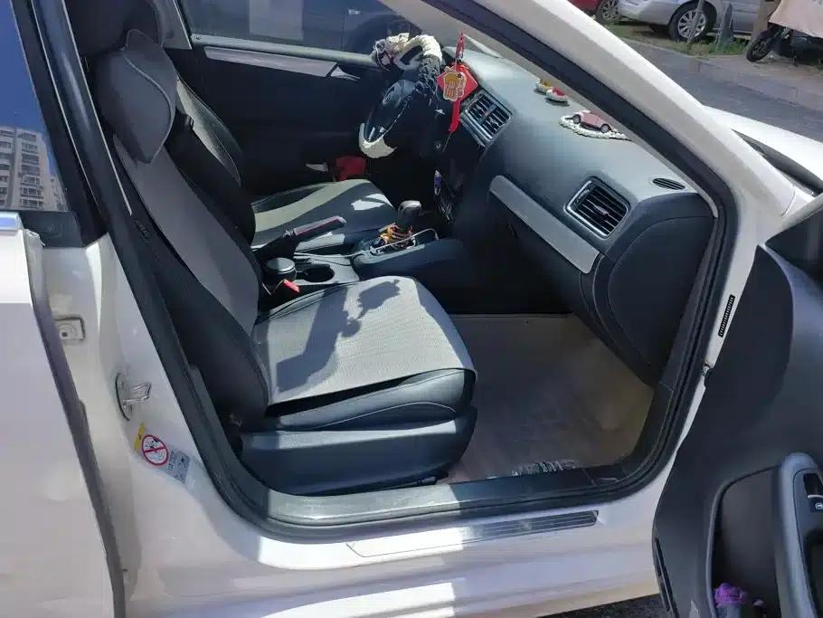 2014 Volkswagen Sagitar Facelift 1.4TSI Automatic Luxury — миниатюра 8