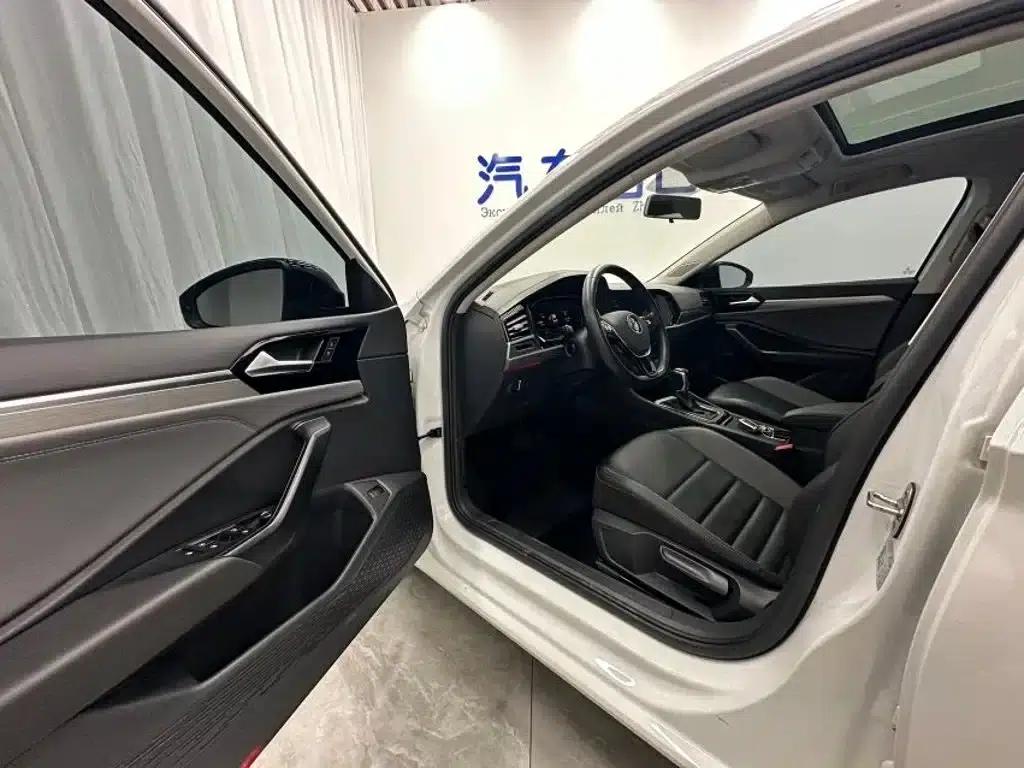 2022 Volkswagen Sagitar 280TSI DSG Flying Edition — миниатюра 7