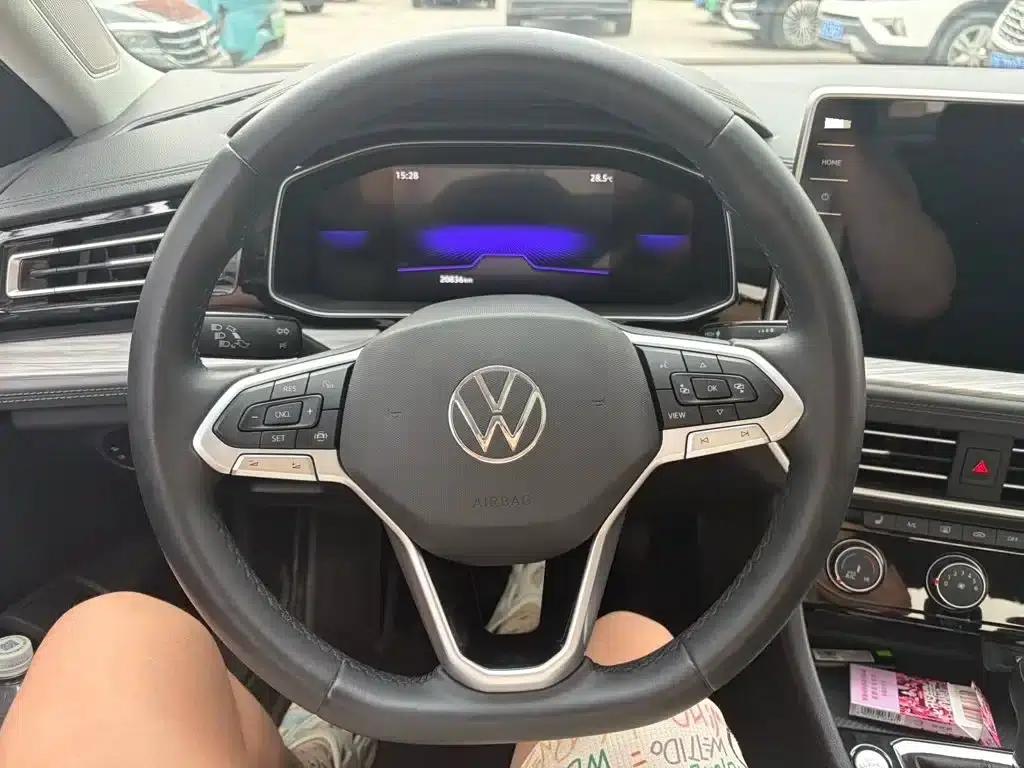 2023 Volkswagen Sagitar 300TSI DSG Super Edition — миниатюра 10