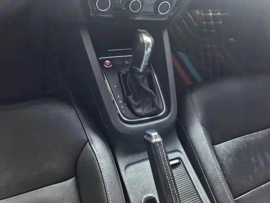 2018 Volkswagen Sagitar 280TSI DSG Comfort — миниатюра 16