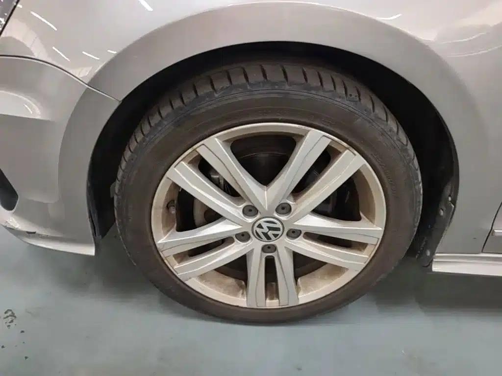 2018 Volkswagen Sagitar 280TSI DSG Dynamic Edition — миниатюра 23