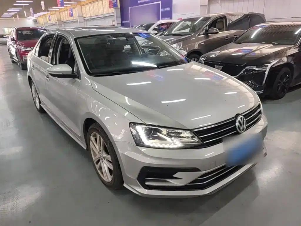 2018 Volkswagen Sagitar 280TSI DSG Dynamic Edition — миниатюра 4