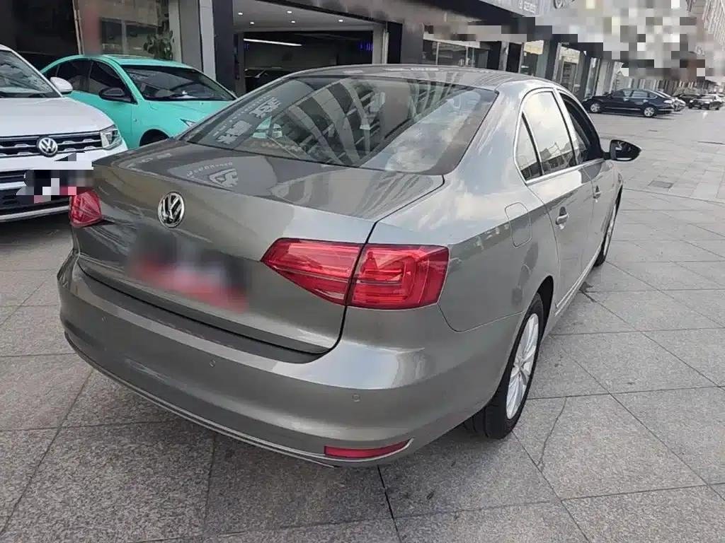 2015 Volkswagen Sagitar 1.6L Automatic Comfort Model — миниатюра 7