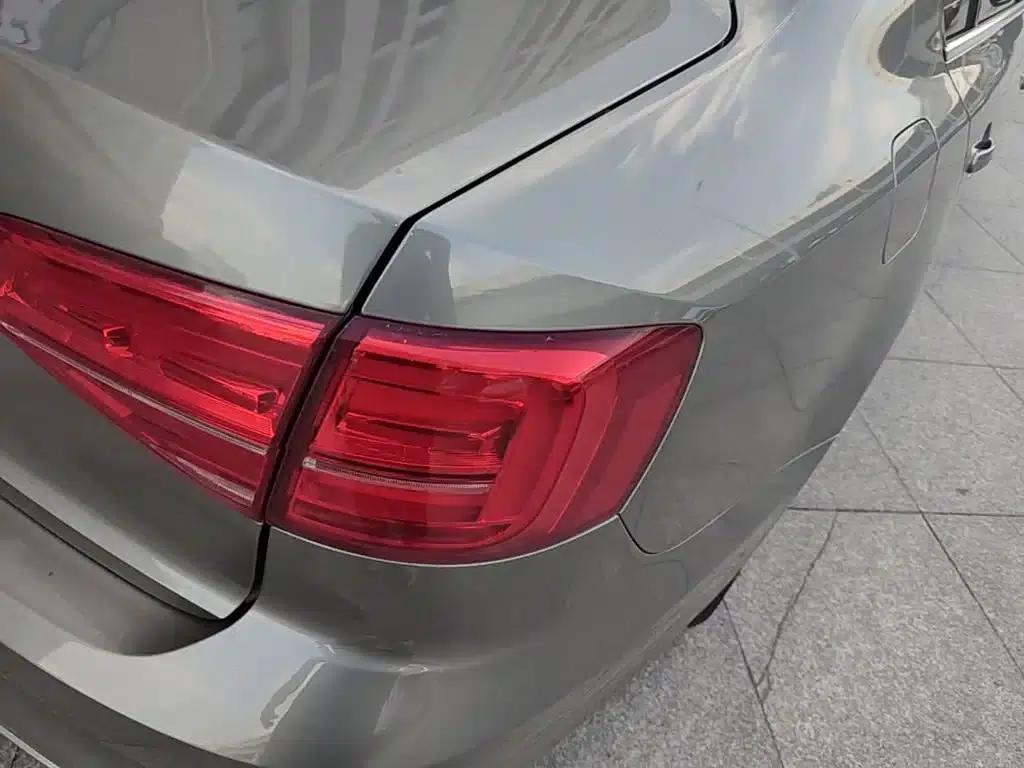 2015 Volkswagen Sagitar 1.6L Automatic Comfort Model — миниатюра 8