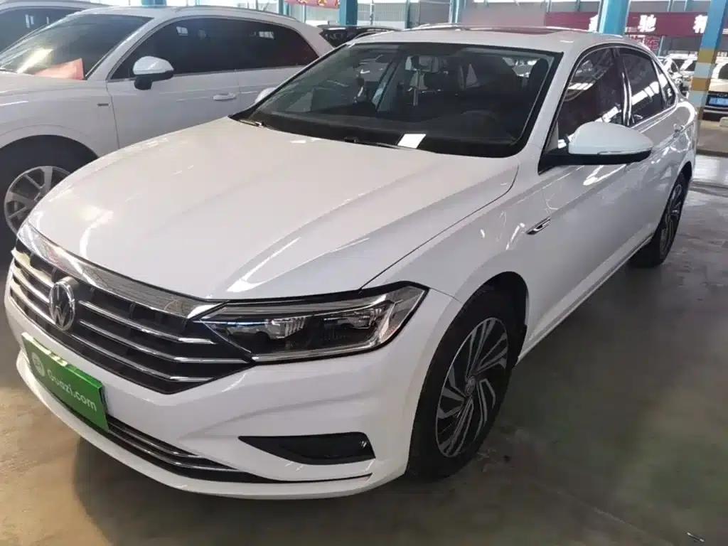 2021 Volkswagen Sagitar 200TSI DSG Super Edition — миниатюра 1