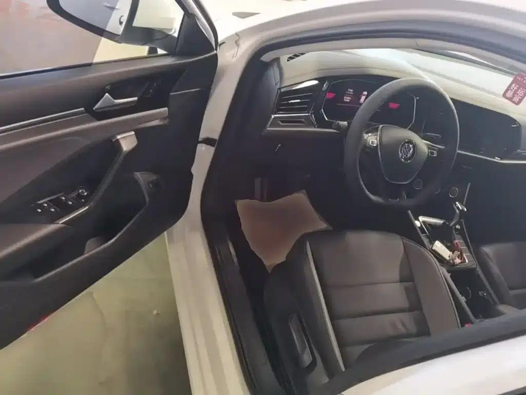 2021 Volkswagen Sagitar 200TSI DSG Super Edition — миниатюра 16