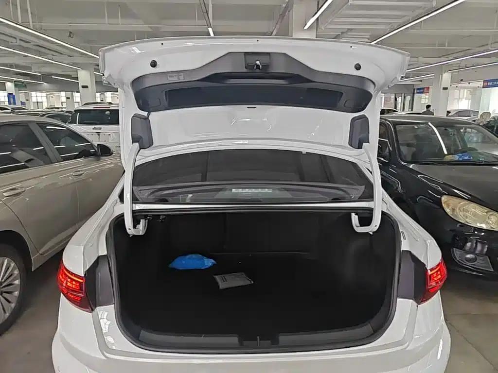 2021 Volkswagen Sagitar 200TSI DSG Comfort Smart Edition — миниатюра 19