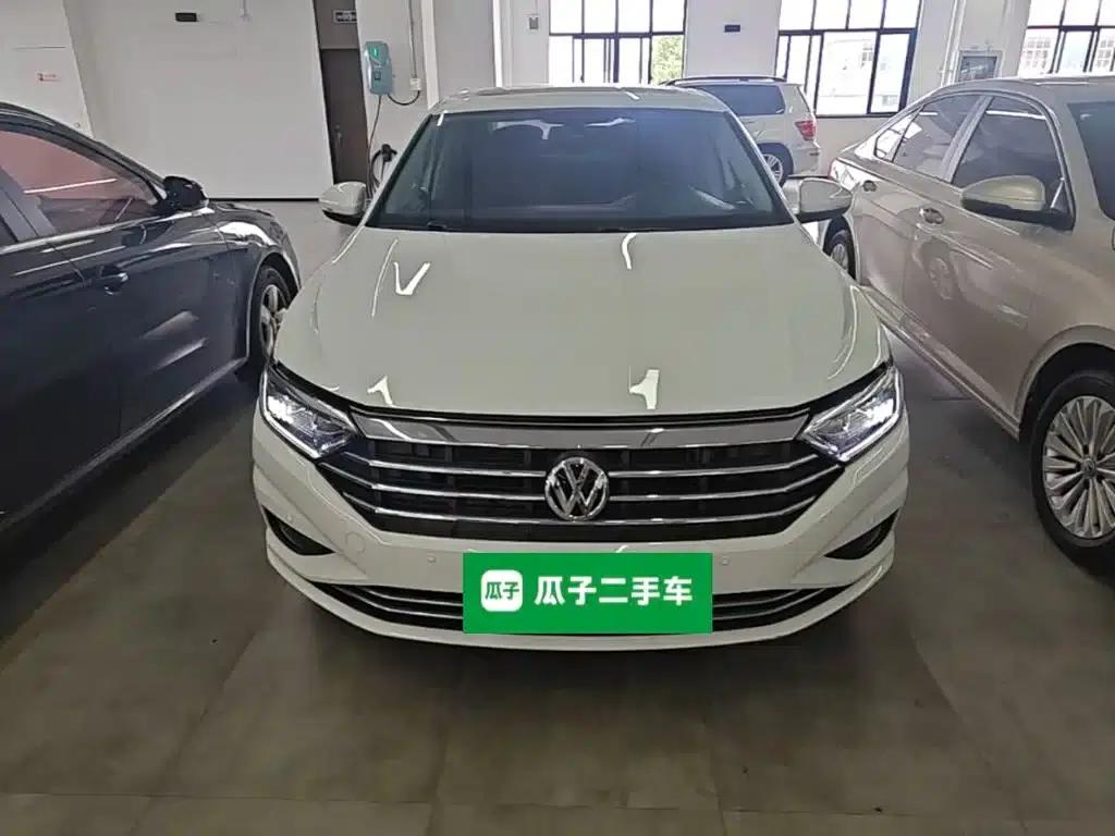 2021 Volkswagen Sagitar 200TSI DSG Comfort Smart Edition — миниатюра 3