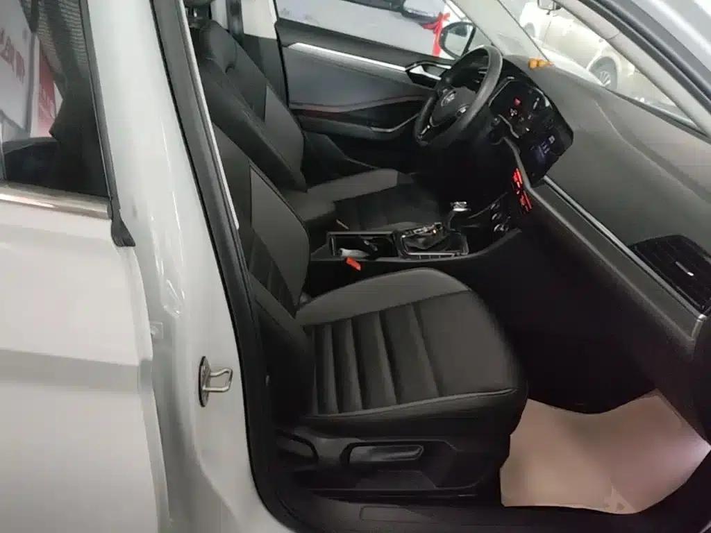 2021 Volkswagen Sagitar 280TSI DSG Comfort Smart Edition — миниатюра 25