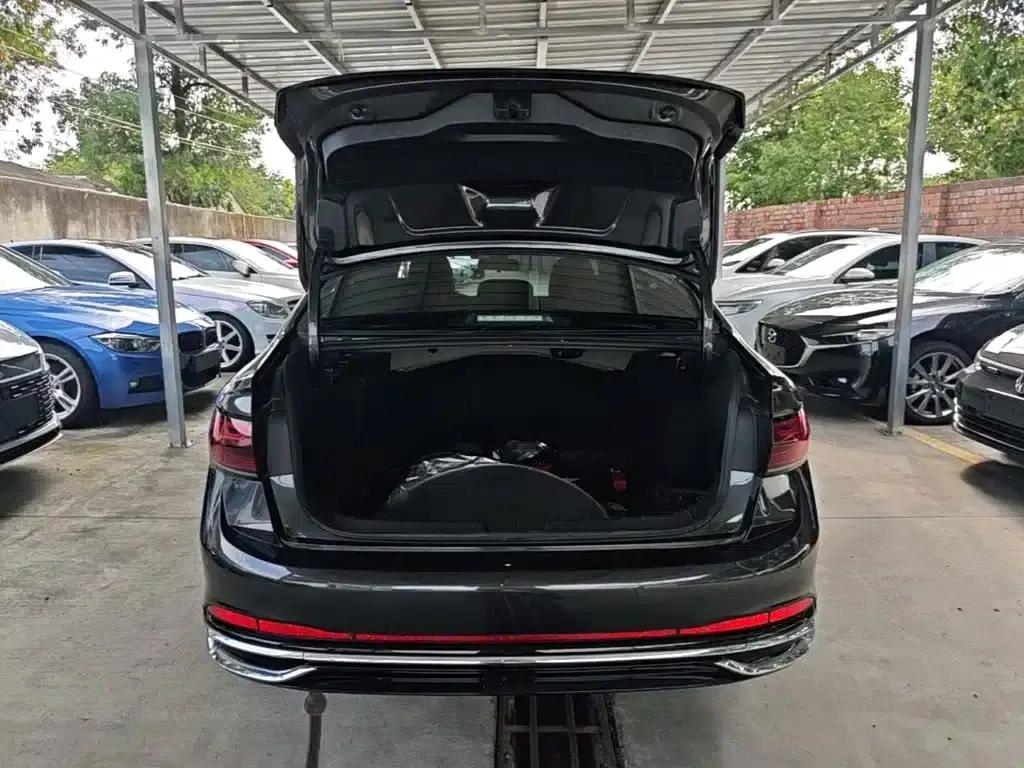 2023 Volkswagen Sagitar 300TSI DSG Super Edition — миниатюра 19