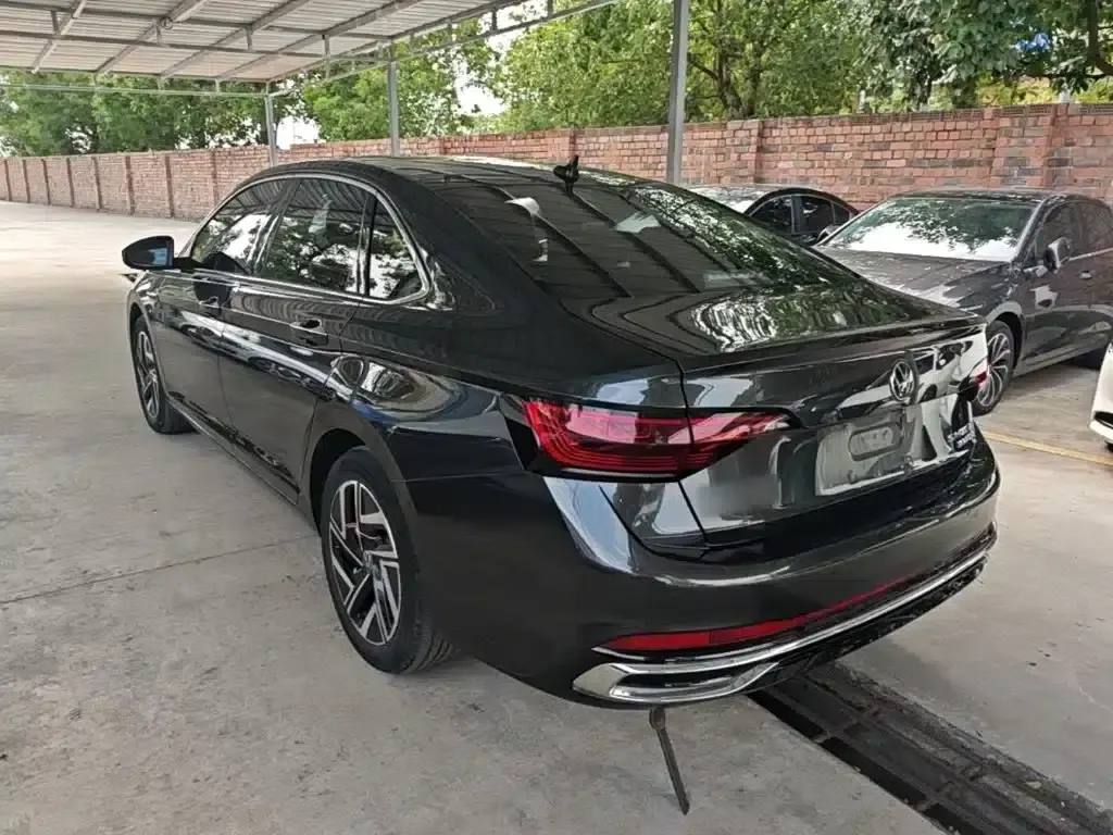 2023 Volkswagen Sagitar 300TSI DSG Super Edition — миниатюра 5