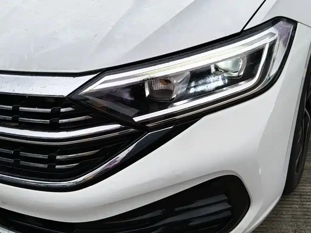 2023 Volkswagen Sagitar 300TSI DSG Super Edition — миниатюра 24