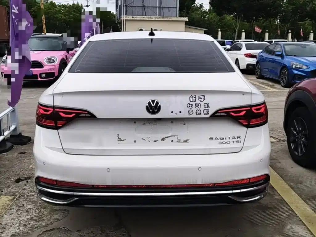 2023 Volkswagen Sagitar 300TSI DSG Super Edition — миниатюра 6