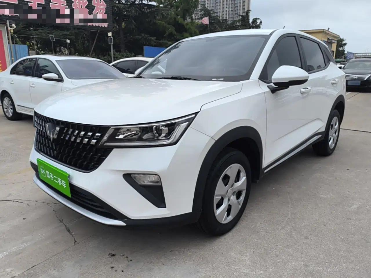 Wuling Alvez 2022 1.5L Manual Free-Style Model — миниатюра 1