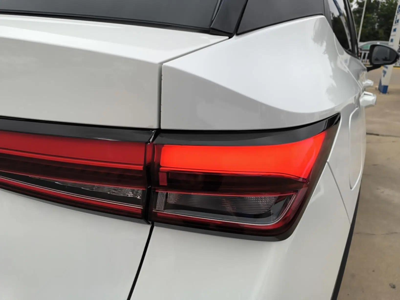 Wuling Alvez 2022 1.5L Manual Free-Style Model — миниатюра 14