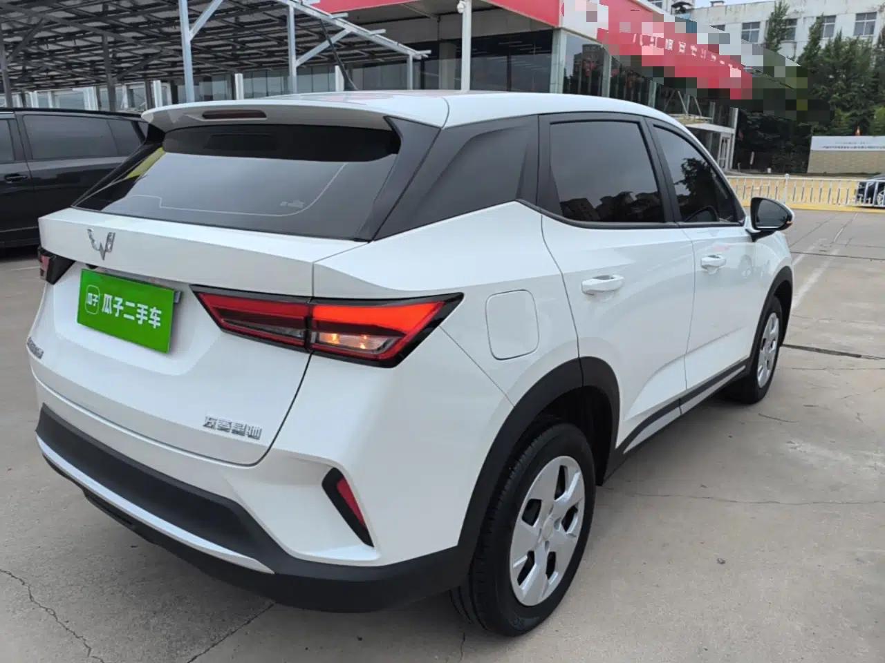 Wuling Alvez 2022 1.5L Manual Free-Style Model — миниатюра 6