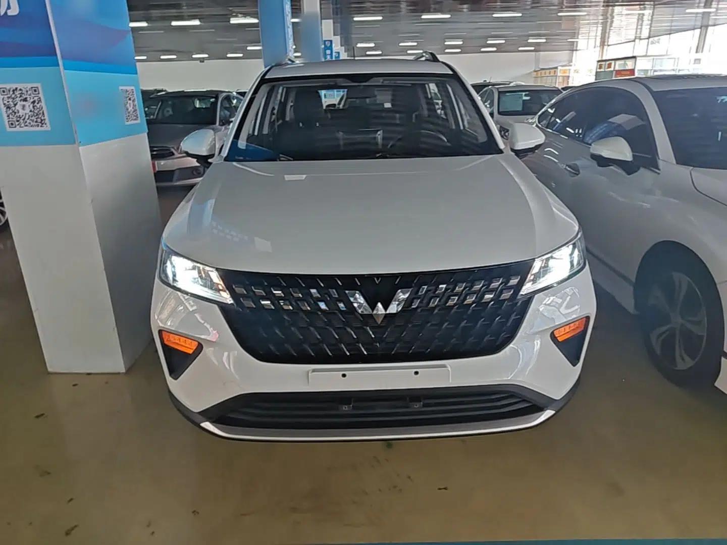 Wuling Alvez 2023 1.5L CVT Comfort Edition — миниатюра 2