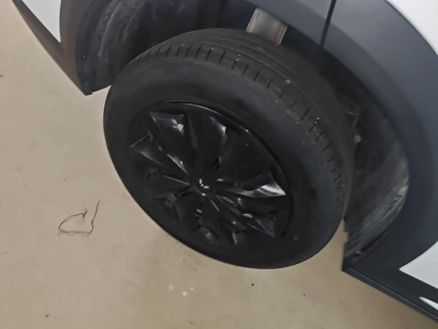 Wuling Alvez 2023 1.5L CVT Comfort Edition — миниатюра 11