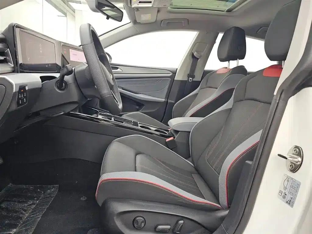 Lamando 2024 Lamando L 280TSI DSG Hot Edition — миниатюра 7
