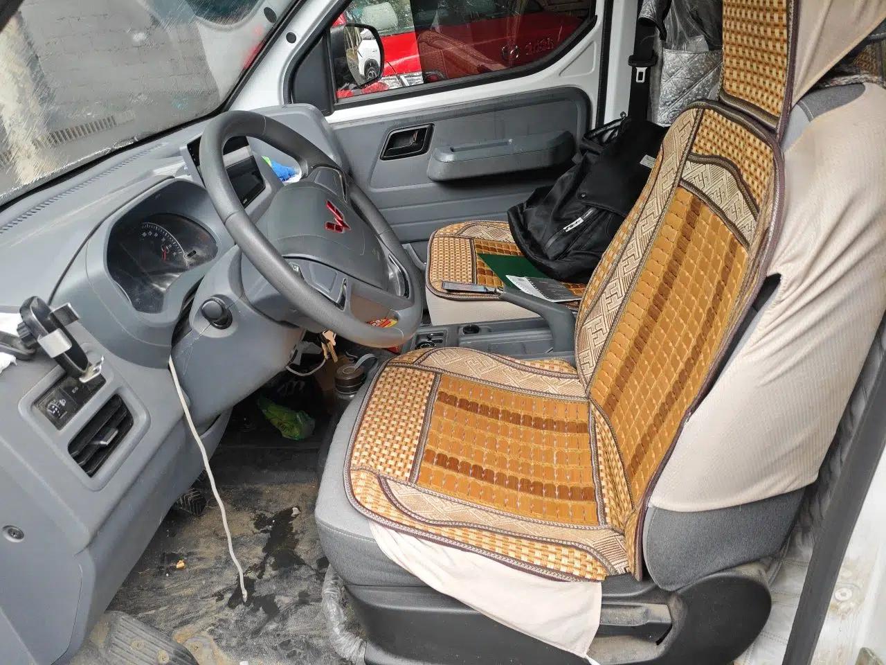Wuling Yangguang 2024 300KM Comfort Version Passenger Van 75kW — миниатюра 15