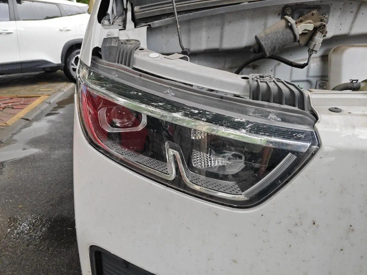 Wuling Yangguang 2024 300KM Comfort Version Passenger Van 75kW — миниатюра 7