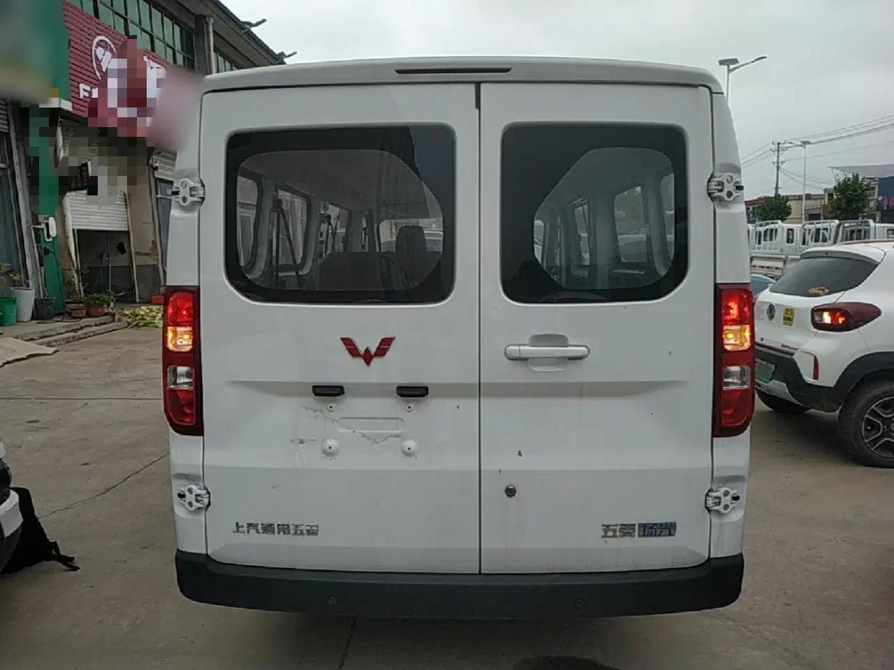 Wuling Yangguang 2024 300KM Comfort Version Passenger Van 75kW — миниатюра 5