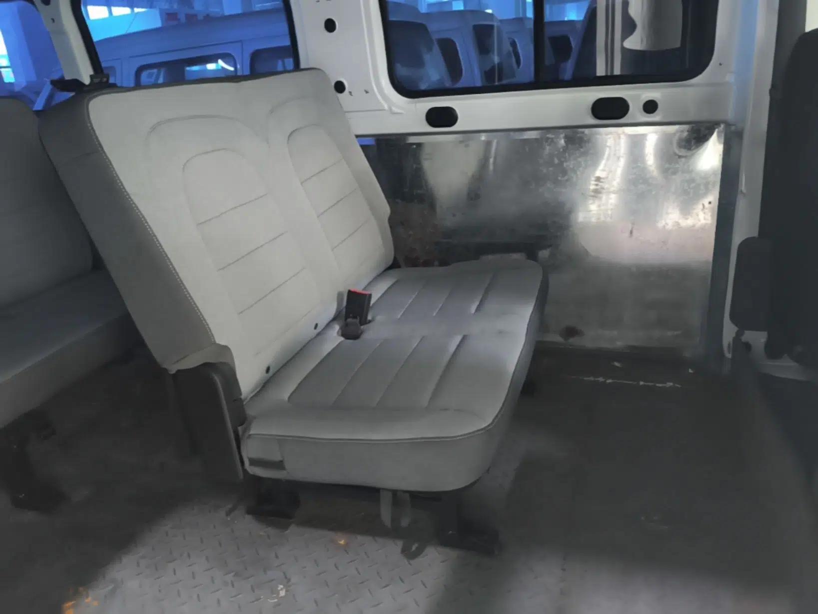 Wuling Yangguang 2025 Model 400km Bus Edition—Comfort Edition — миниатюра 20