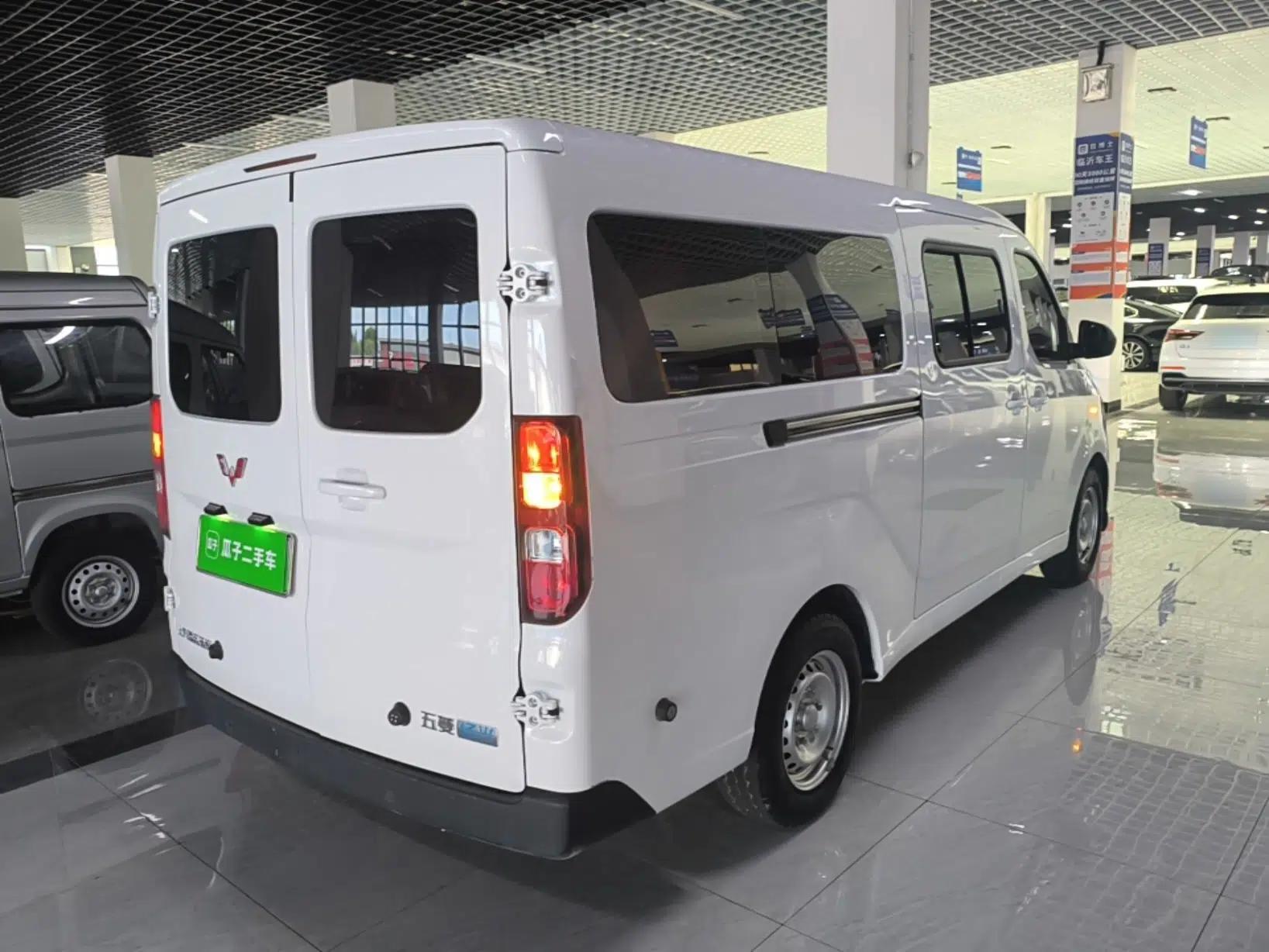 Wuling Yangguang 2025 Model 400km Bus Edition—Comfort Edition — миниатюра 6