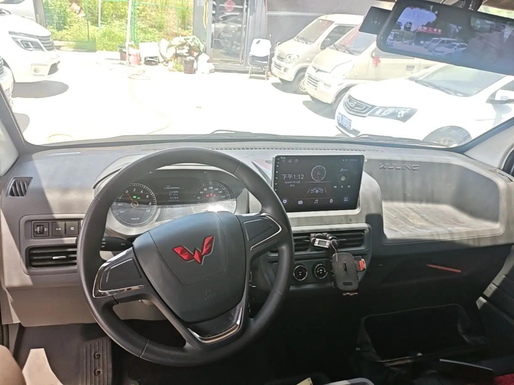Wuling Yangguang 2024 300KM Comfort Version Passenger Van 75kW — миниатюра 12