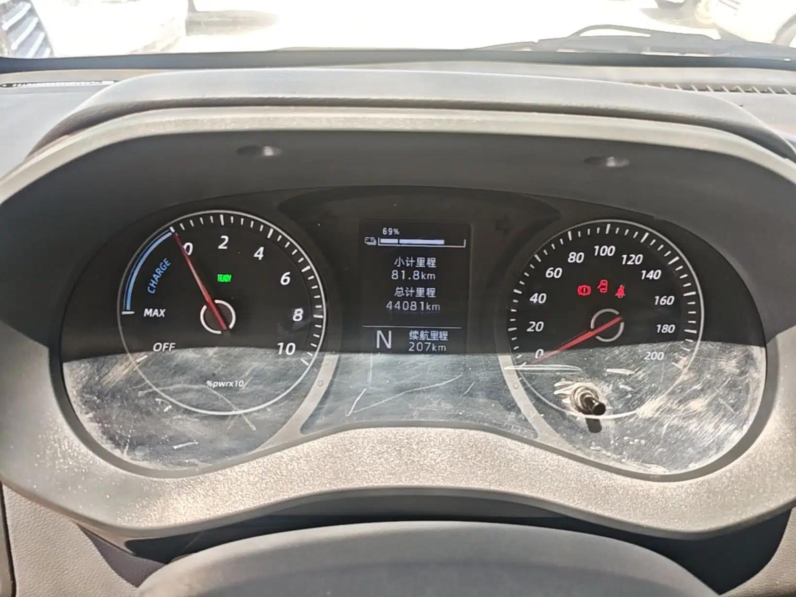 Wuling Yangguang 2024 300KM Comfort Version Passenger Van 75kW — миниатюра 14