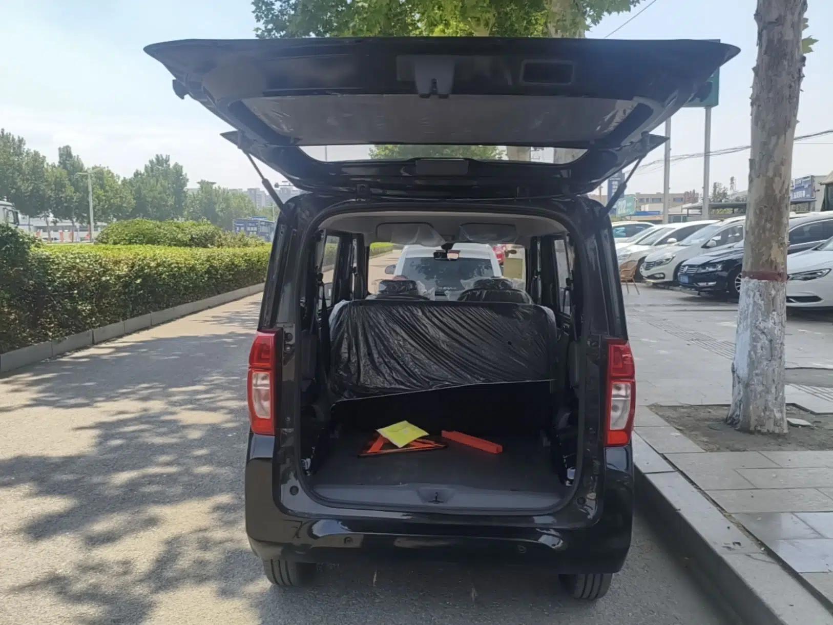 Wuling Zhiguang New Energy 2025 Model 305km Ambitious Edition — миниатюра 27