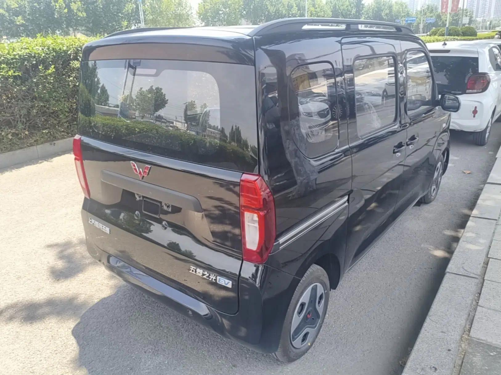 Wuling Zhiguang New Energy 2025 Model 305km Ambitious Edition — миниатюра 6
