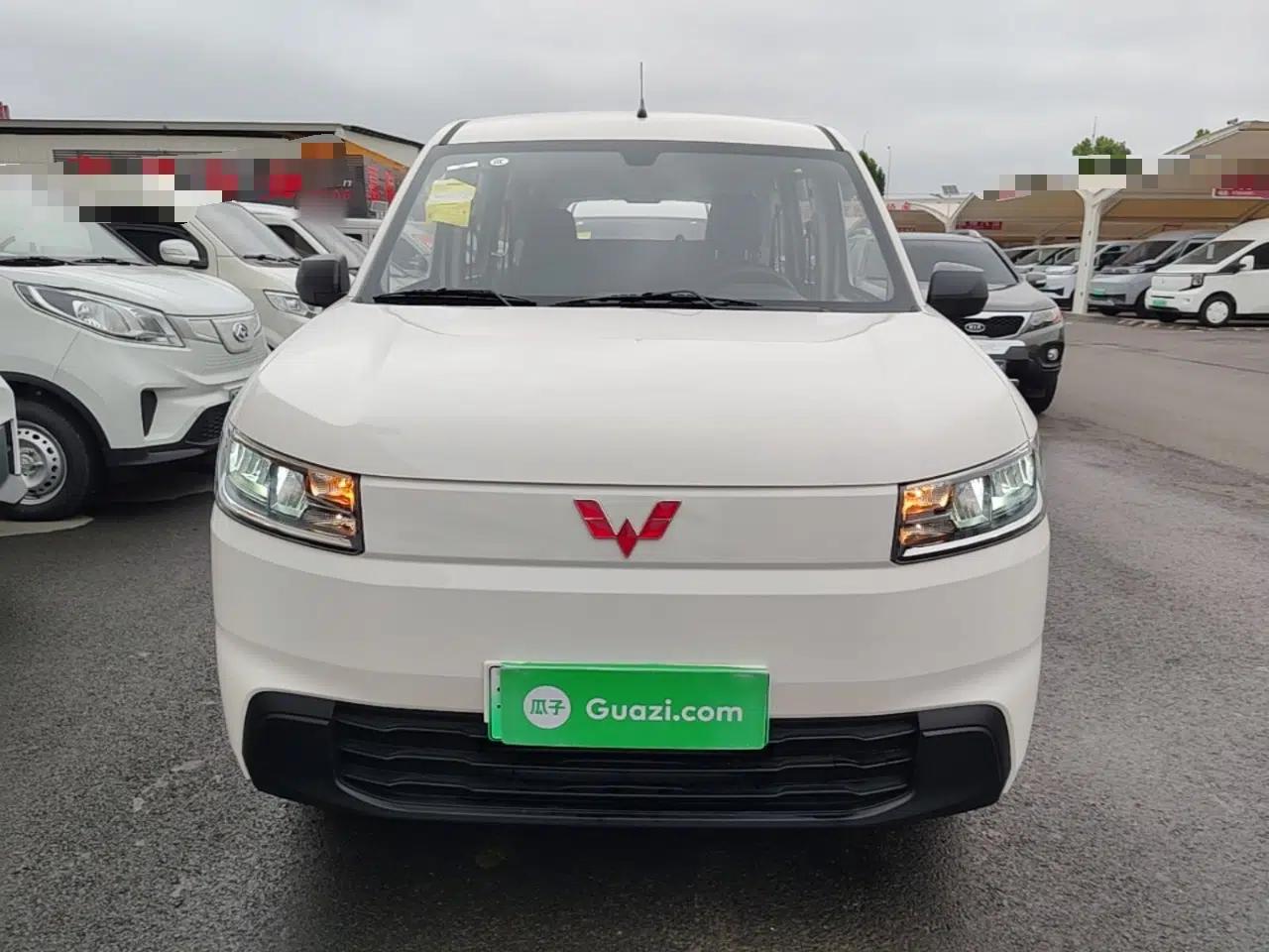 Wuling Rongguang EV 2026 Model 310km Standard Bus Version — миниатюра 2