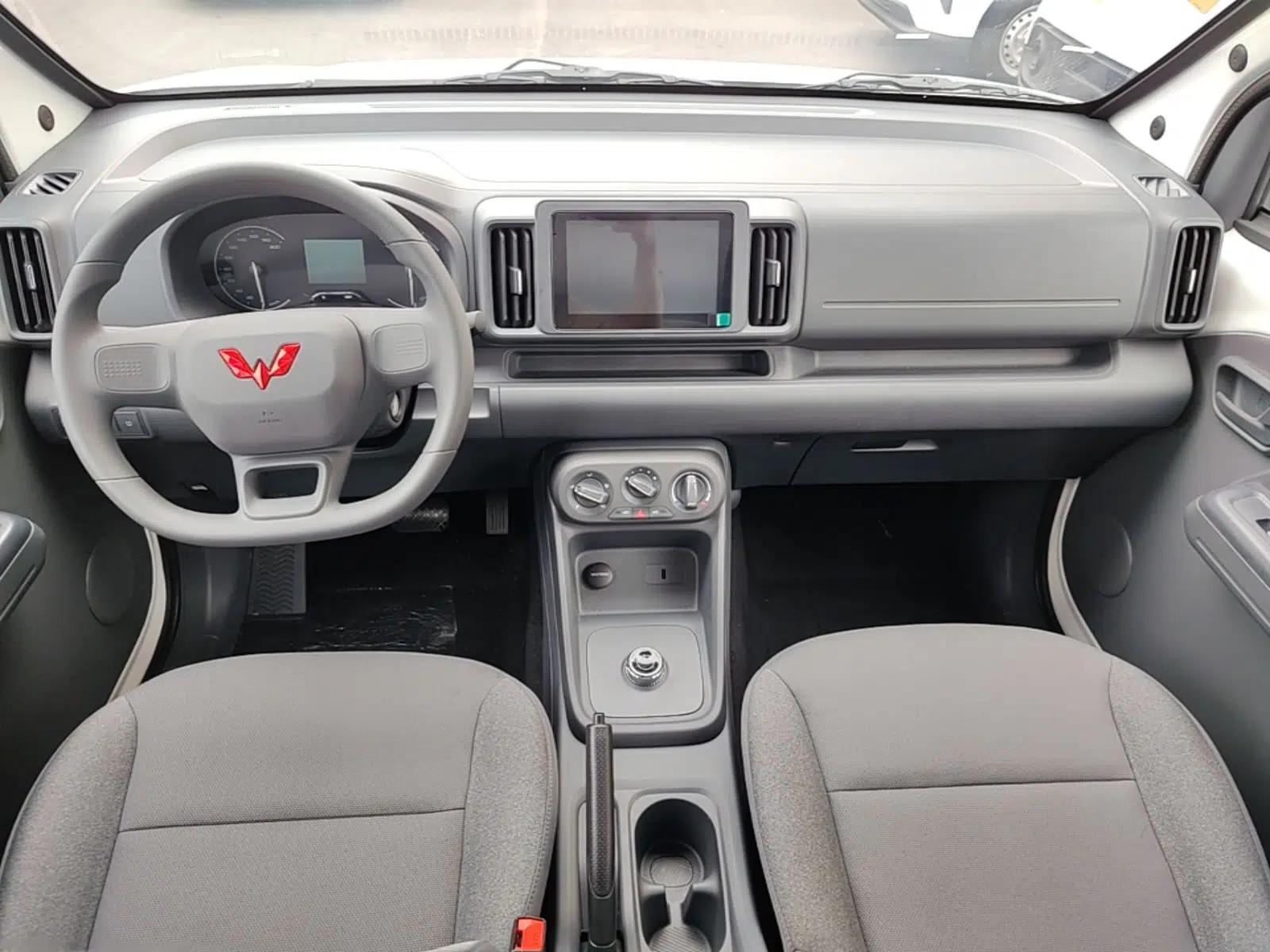 Wuling Rongguang EV 2026 Model 310km Standard Bus Version — миниатюра 12
