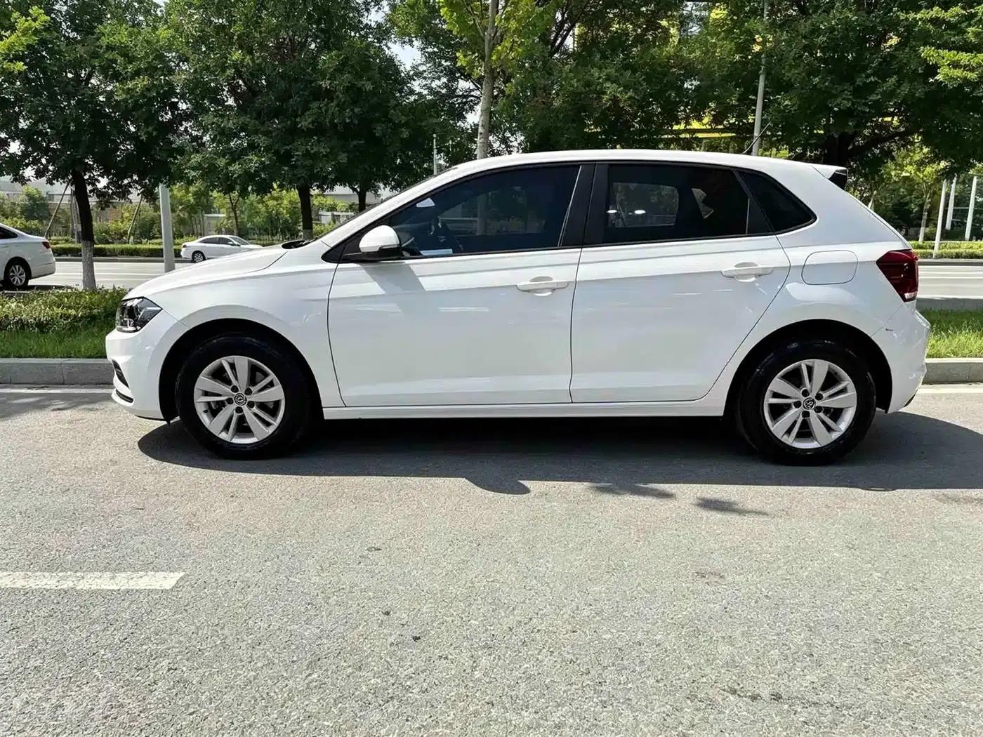2023 Polo Facelift Plus 1.5L Automatic Enjoy Life Edition — миниатюра 16