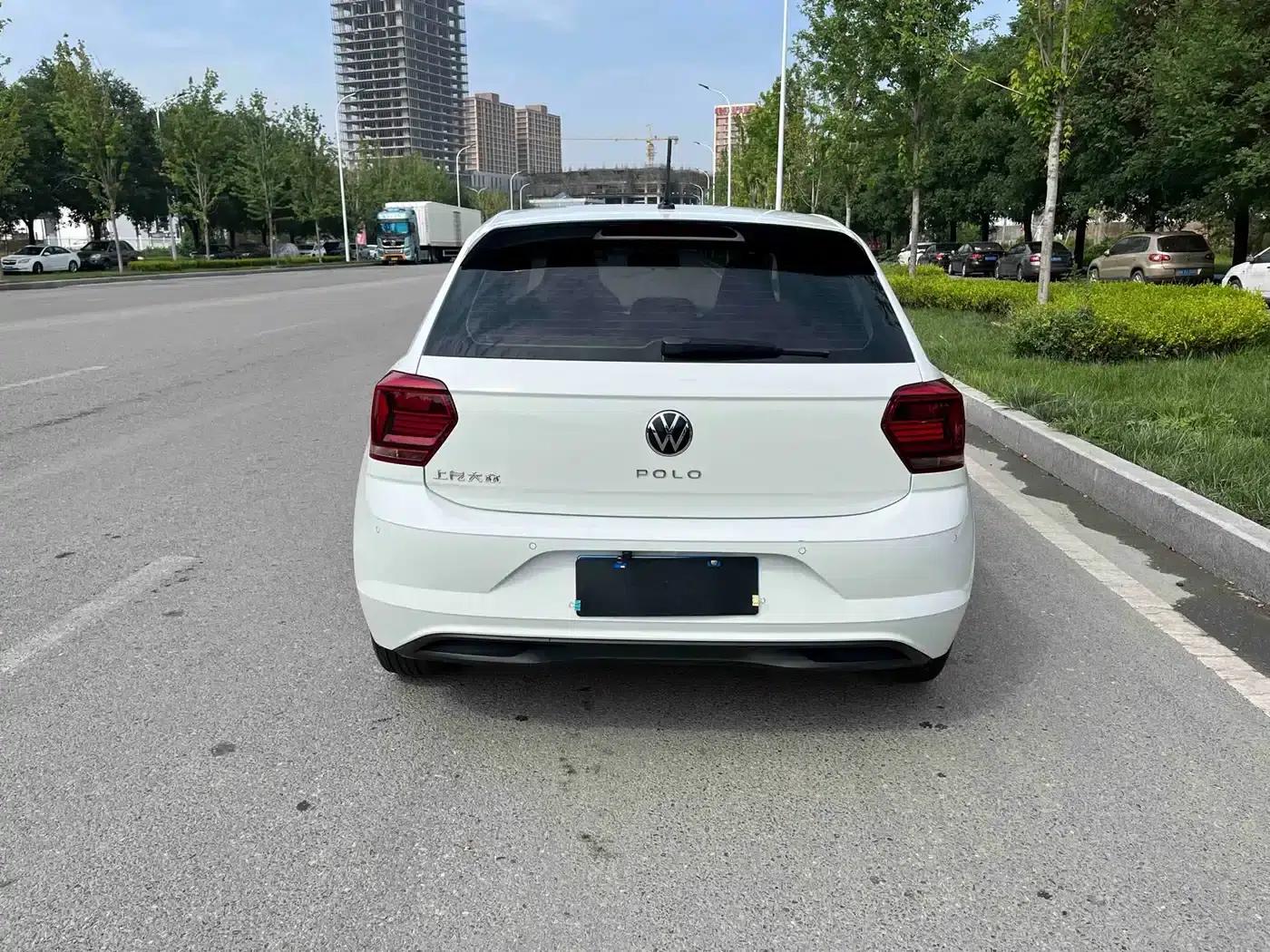 2023 Polo Facelift Plus 1.5L Automatic Enjoy Life Edition — миниатюра 19