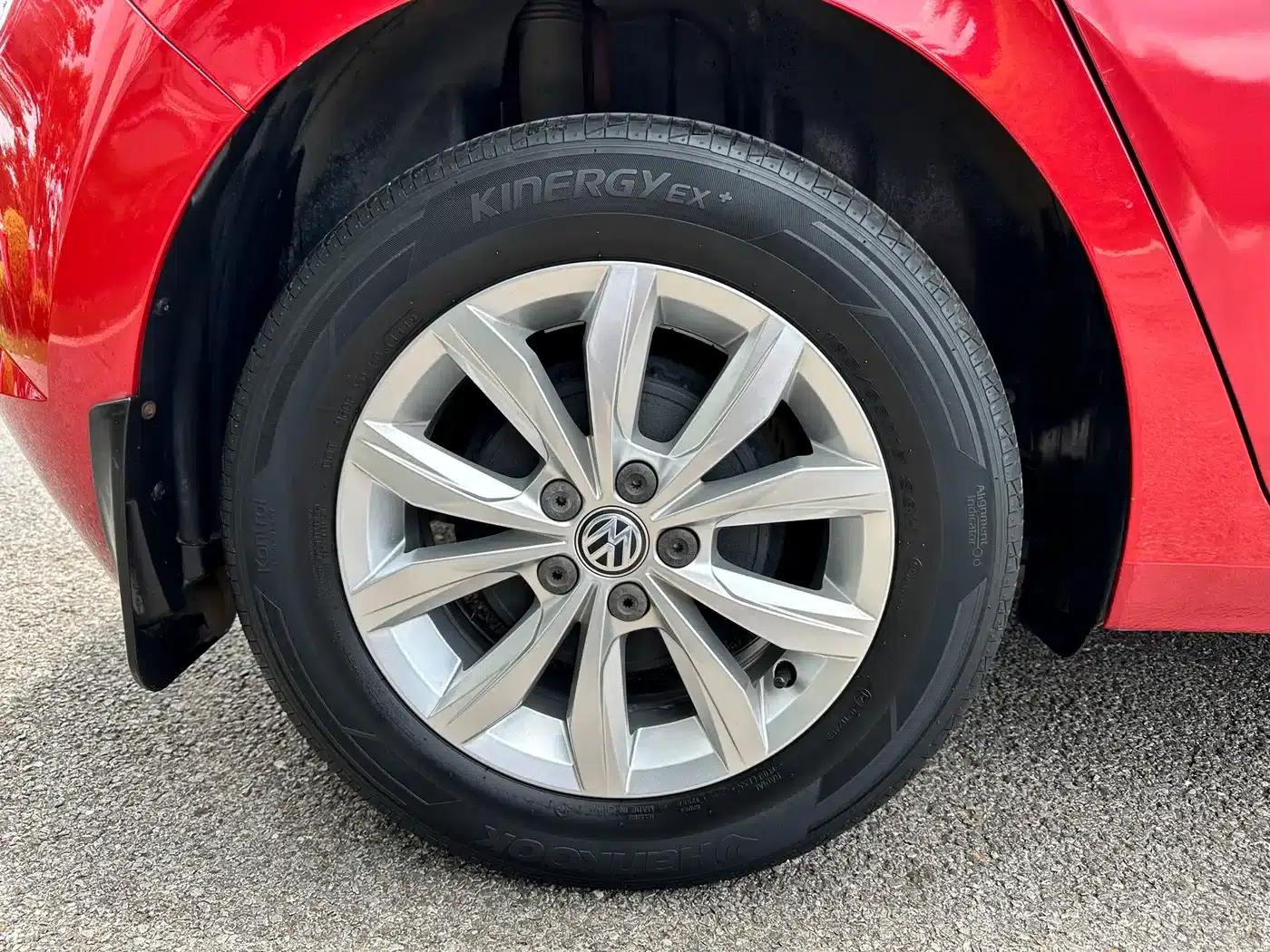 2019 Polo Plus 1.5L Automatic Colorful Technology Edition — миниатюра 19